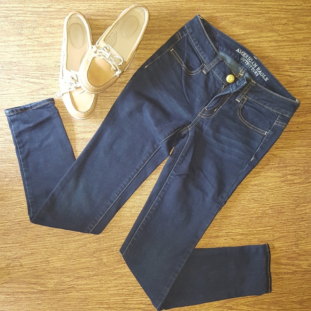 American Eagle dark blue jegging